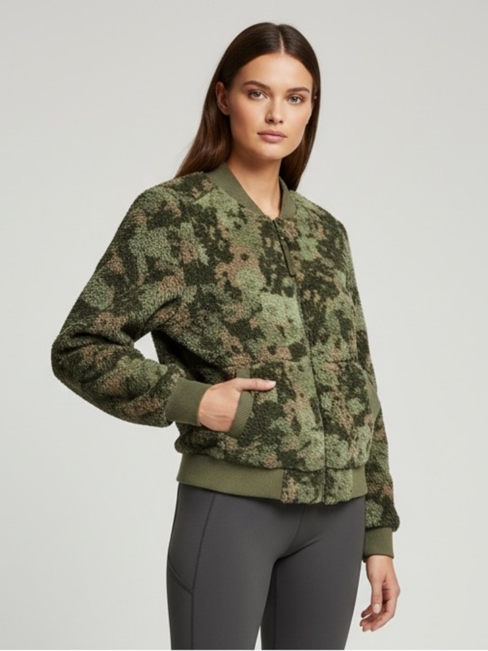 🌻NEW w/tag prAna Women’s Reversible Camo/Green Bomber Jacket Size Small